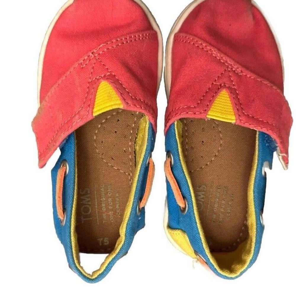 Toms Toddler Size 5 Multicolored Flats Boat Shoes Loafer Pink Blue Yellow